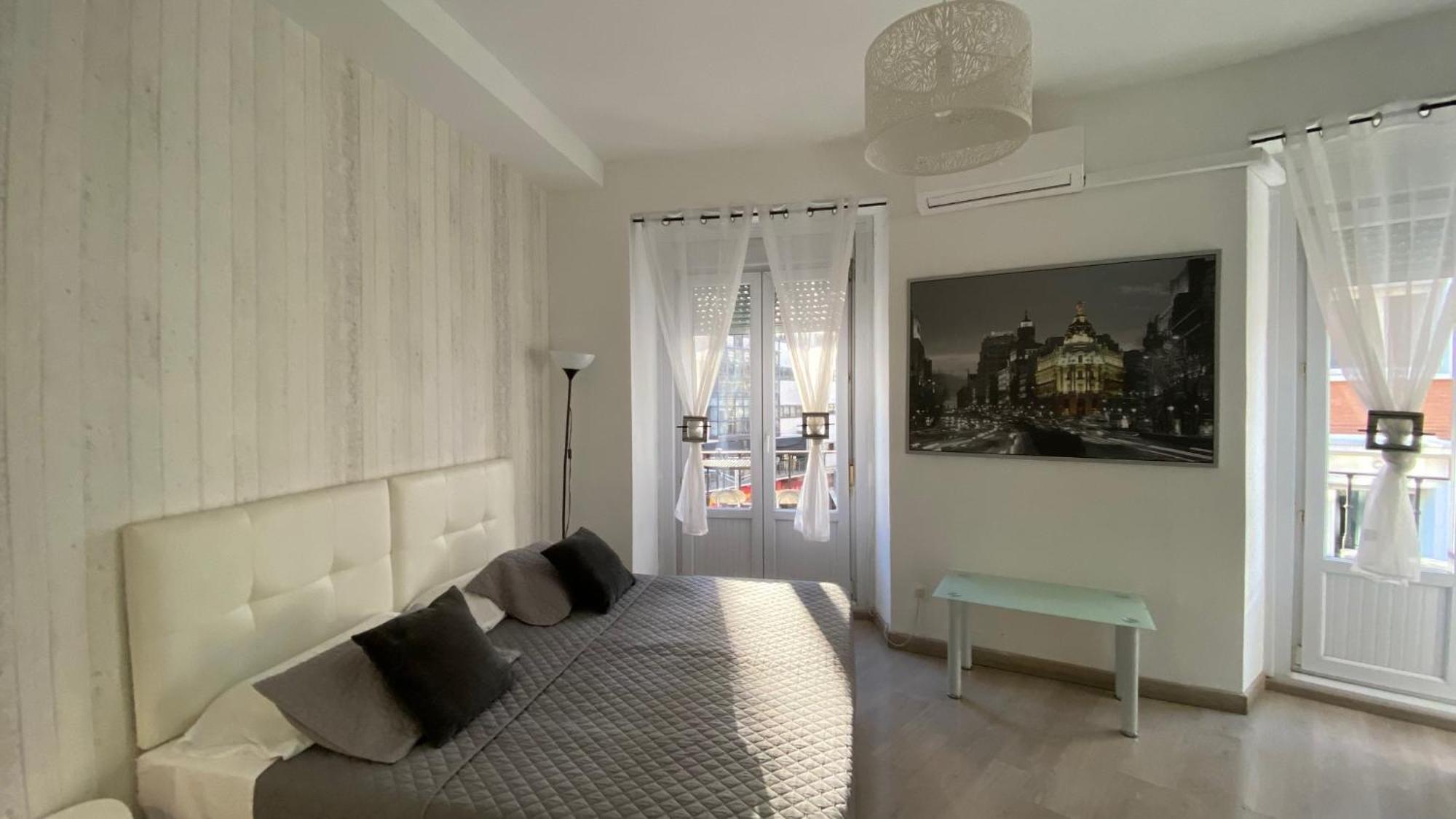 Stay Inn Madrid Ngoại thất bức ảnh