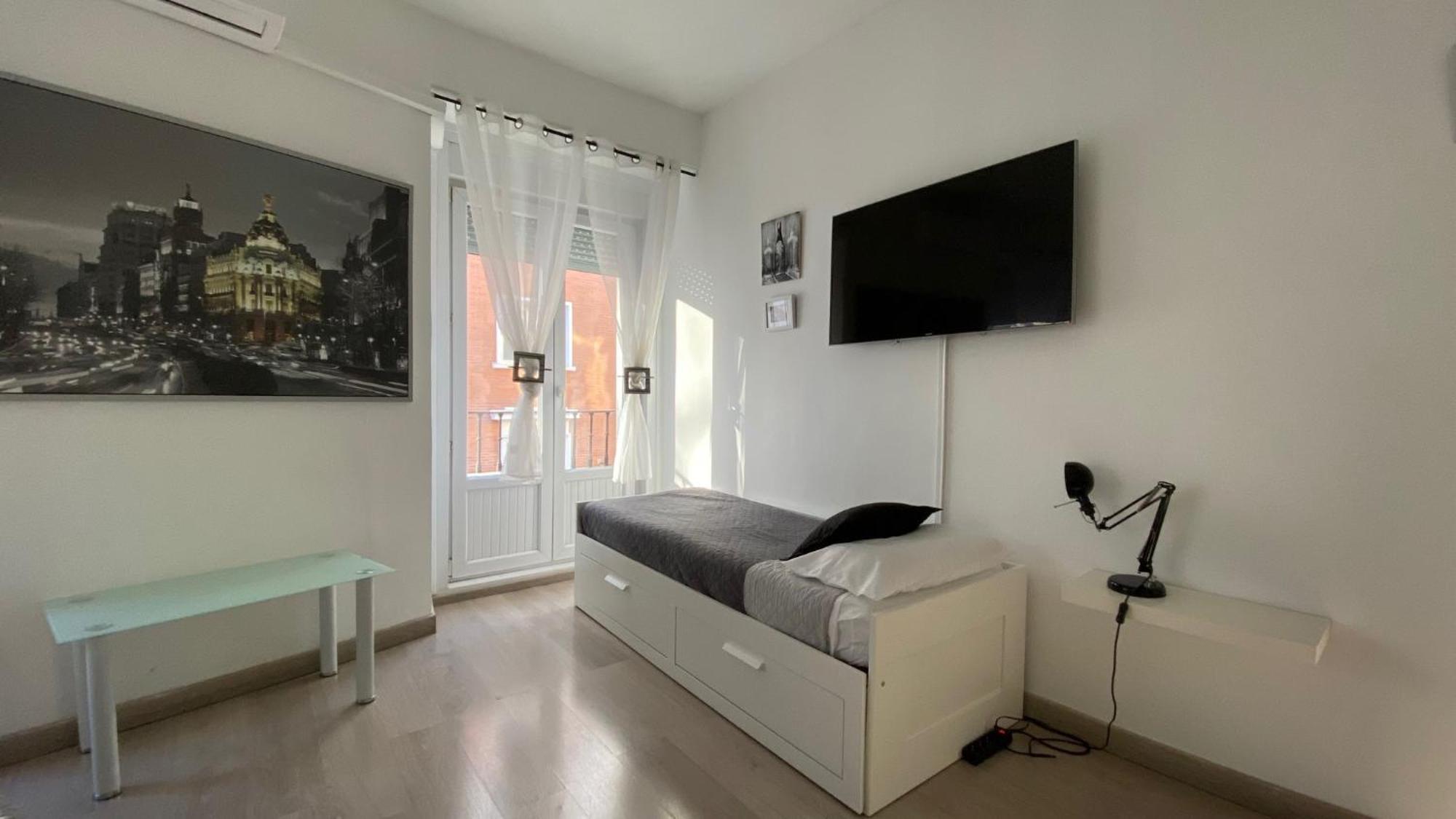 Stay Inn Madrid Ngoại thất bức ảnh